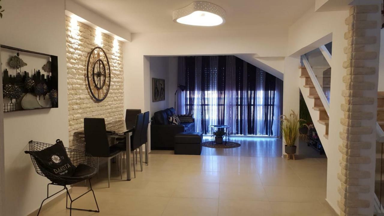 Amazing Apartment Хайфа Екстериор снимка